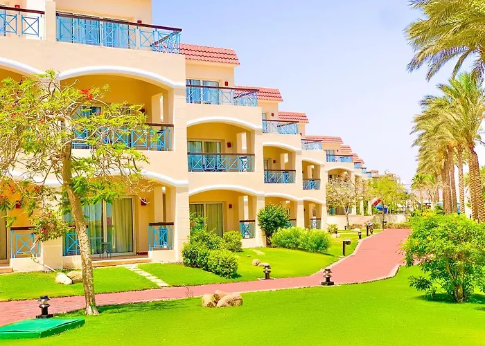 Ivy Cyrene Island Aqua Park (adults Only) 4*