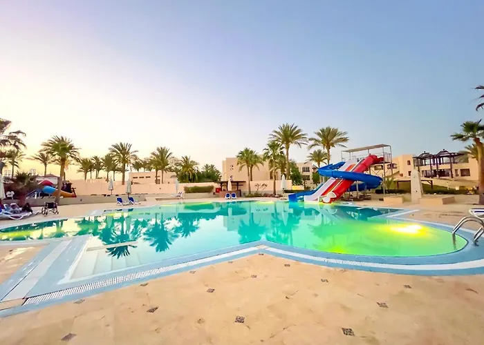 Resort Ivy Cyrene Island Aqua Park (adults Only)
