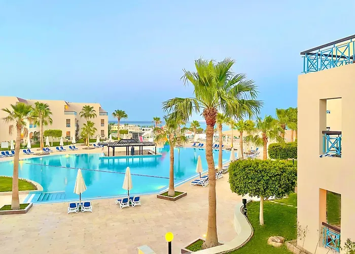 Ivy Cyrene Island Aqua Park (adults Only) Resort 4*