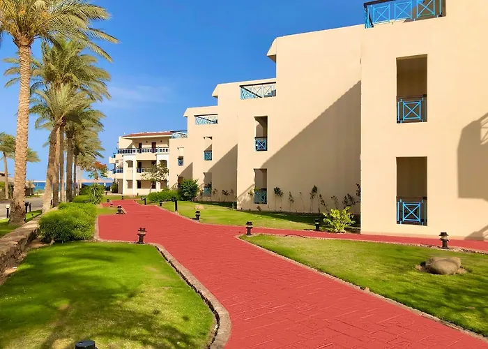 Resort Ivy Cyrene Island Aqua Park (adults Only)