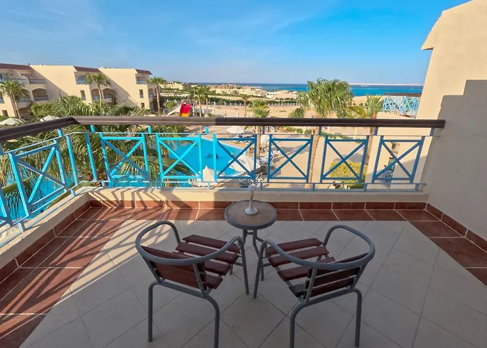 Resort Ivy Cyrene Island Aqua Park (adults Only)