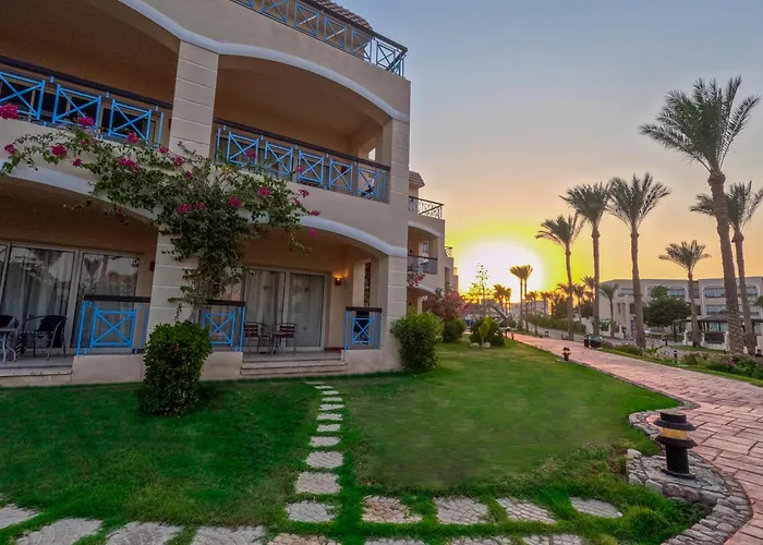 Resort Ivy Cyrene Island Aqua Park (adults Only)
