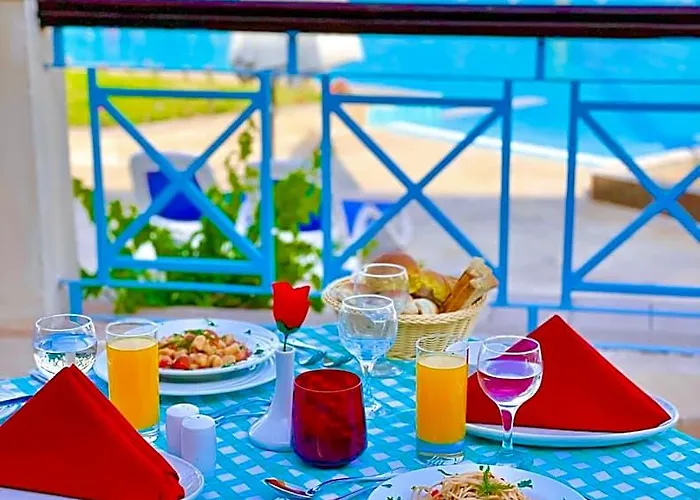 Ivy Cyrene Island Aqua Park (adults Only) Resort